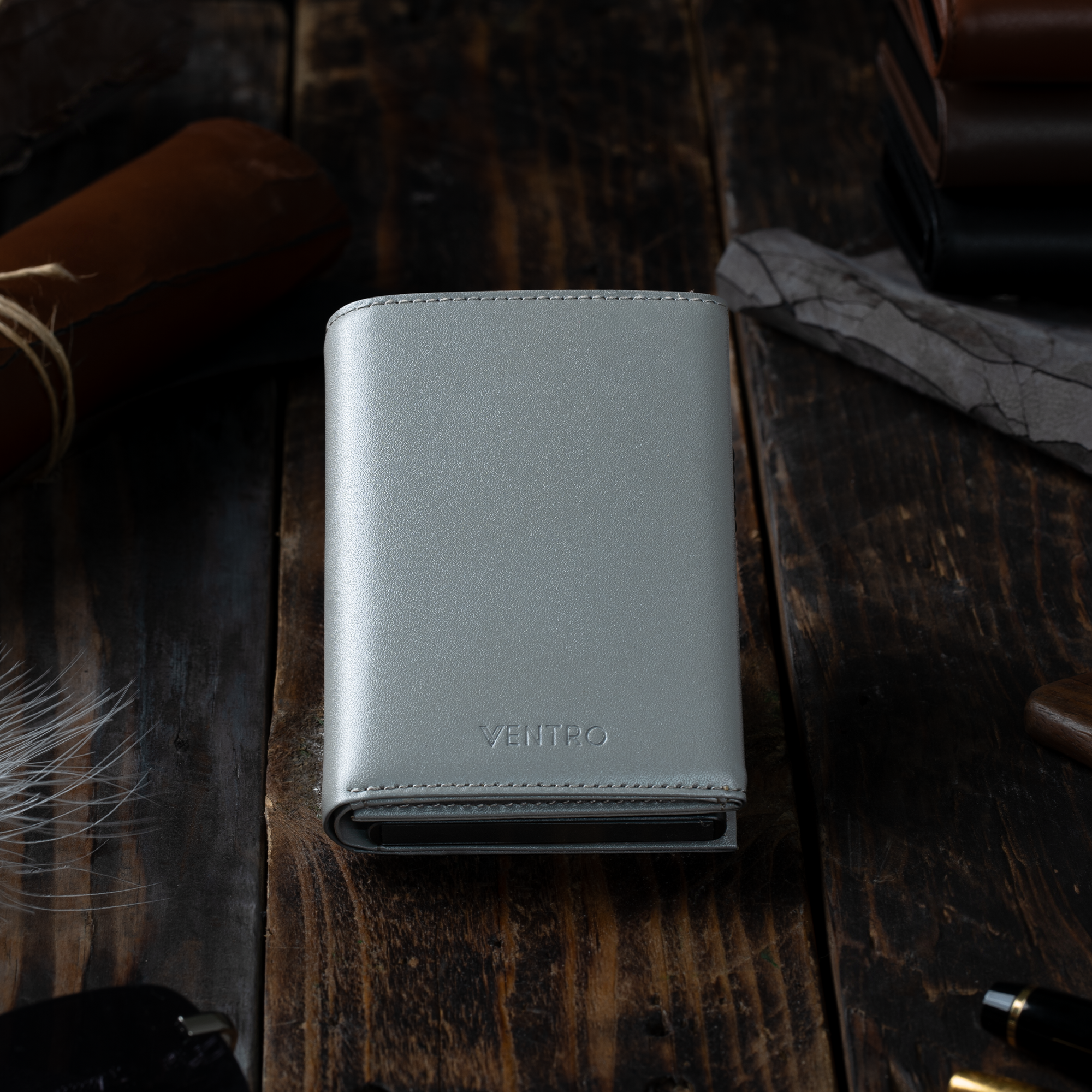 Genesis Core | Full Grain Leather