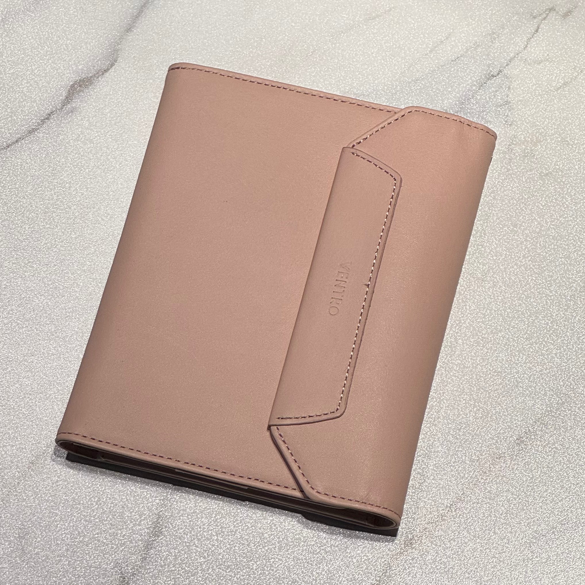 Nomad One | Full Grain Leather