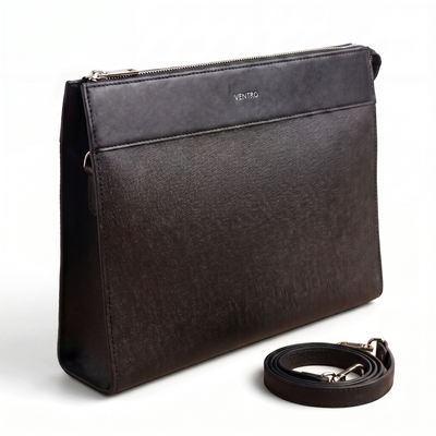 Porter Companion lifestyle on desk / on travel scene